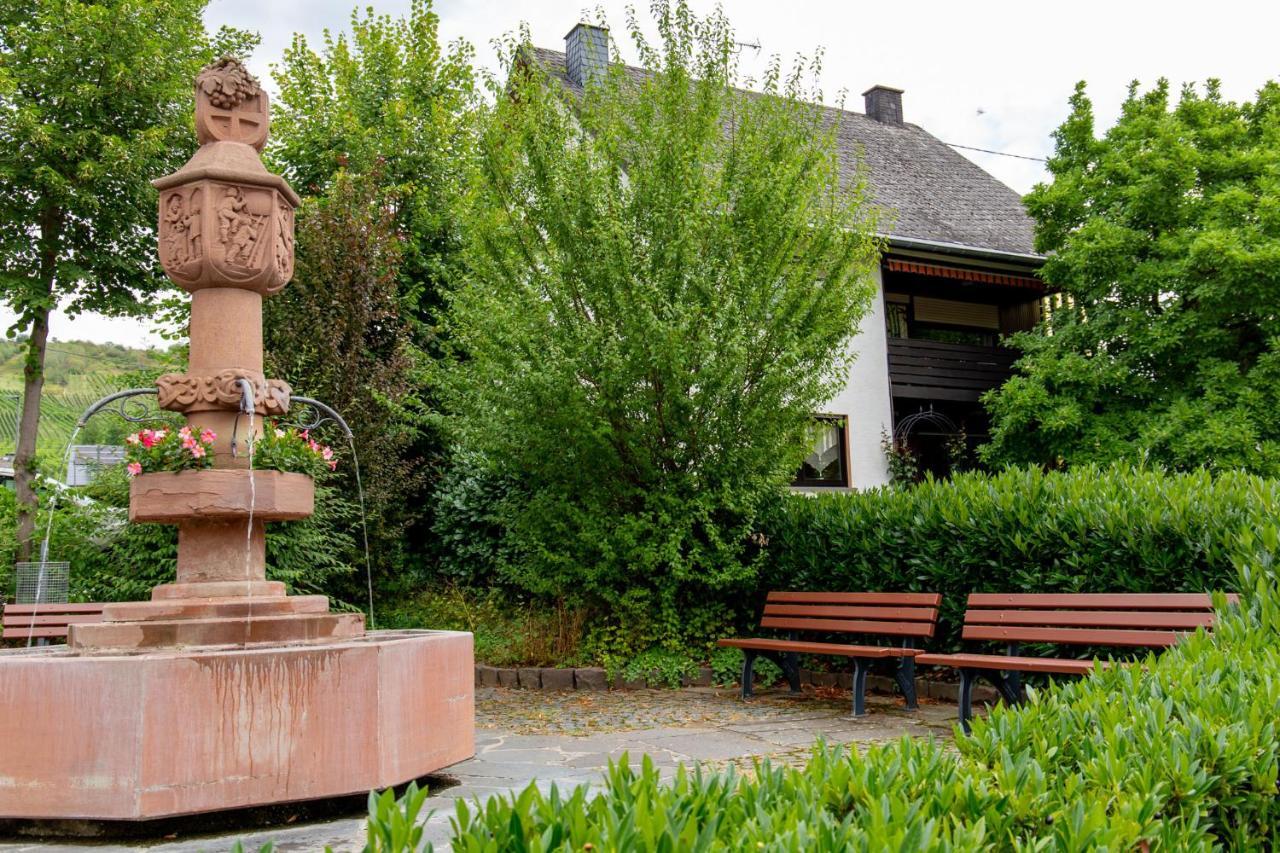 Bed and Breakfast Moselhaus à Zeltingen-Rachtig Extérieur photo